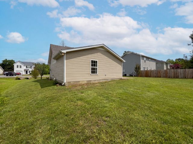 508 Dorchester Dr, Christiana, TN 37037