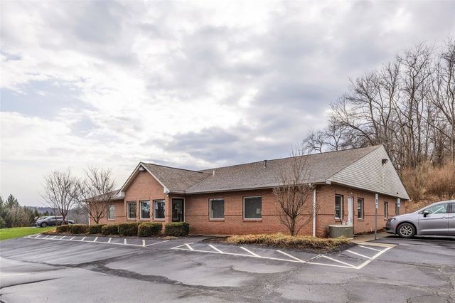 339 Lindsay Rd, Jackson Twp, PA 16063