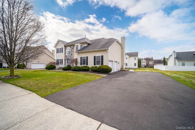 2041 Independence Drive, New Windsor, NY 12553