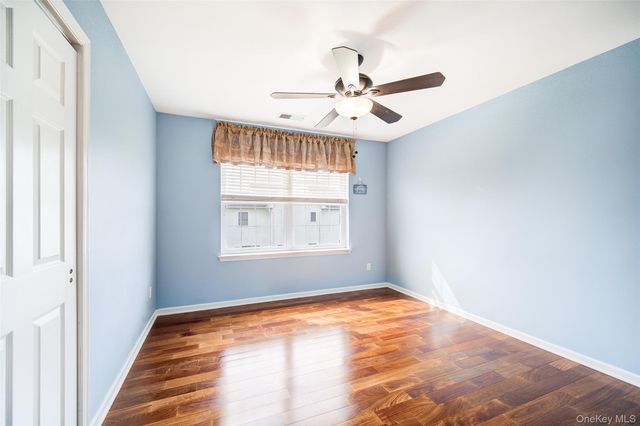 2041 Independence Drive, New Windsor, NY 12553