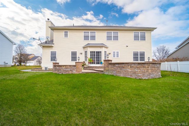 2041 Independence Drive, New Windsor, NY 12553