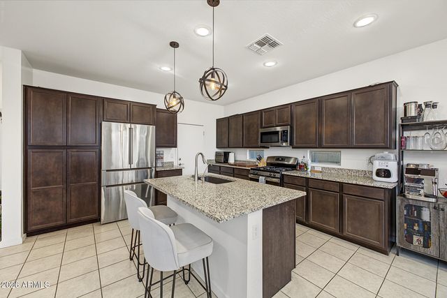 2873 S CENTRAL Drive, Chandler, AZ 85286
