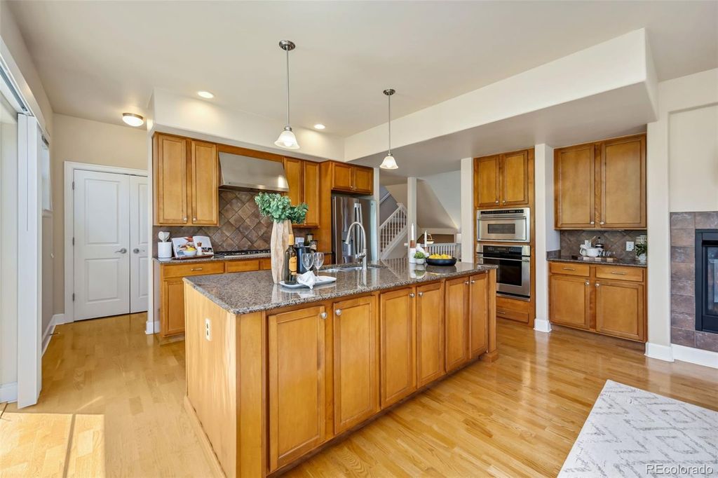 Image 12 of property listing at 5448 DTC Parkway, Greenwood Village, CO 80111