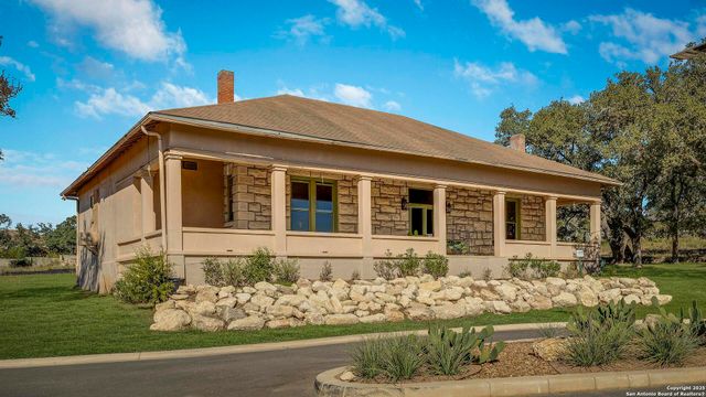 24626 CLIFF LINE, San Antonio, TX 78257