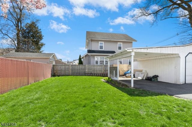 60 W Roselle Ave, Roselle Park Boro, NJ 07204