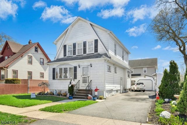 60 W Roselle Ave, Roselle Park Boro, NJ 07204