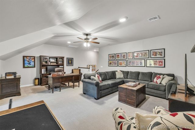 11940 S 68th East Avenue, Bixby, OK 74008