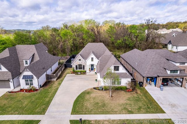 11940 S 68th East Avenue, Bixby, OK 74008