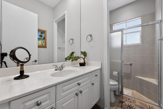 127 Casa Grande Court, Palm Beach Gardens, FL 33418