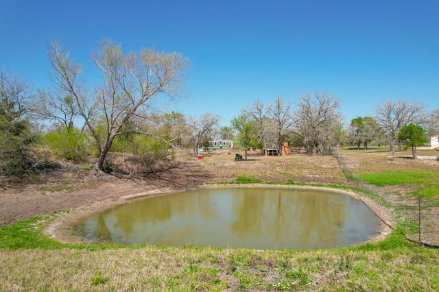 6739 Taylorsville RD, Dale, TX 78616