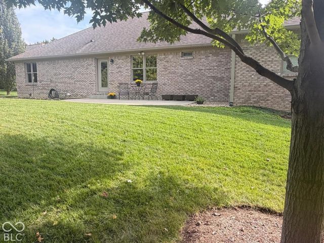 6658 English Oak Drive, Avon, IN 46123