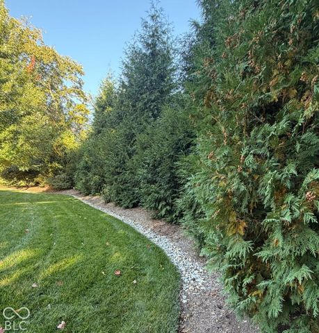 6658 English Oak Drive, Avon, IN 46123