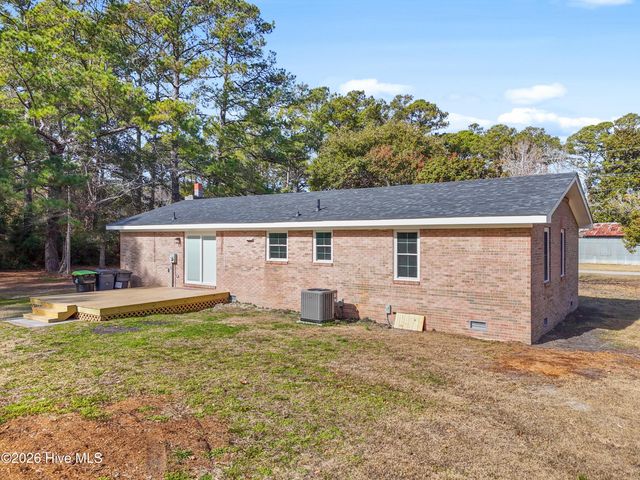 6067 Bethel Road SE, Southport, NC 28461
