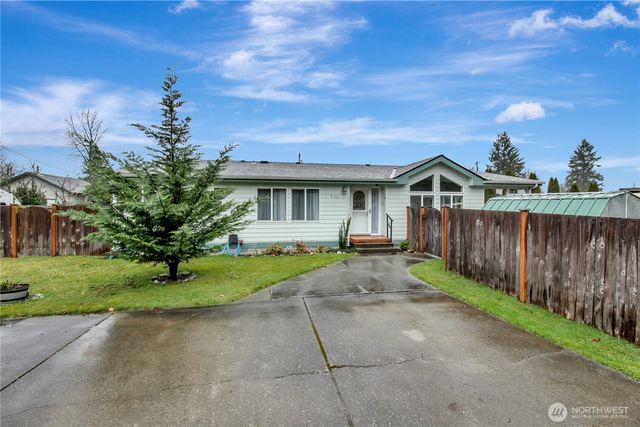 635 Mountain Loop Hwy, Darrington, WA 98241