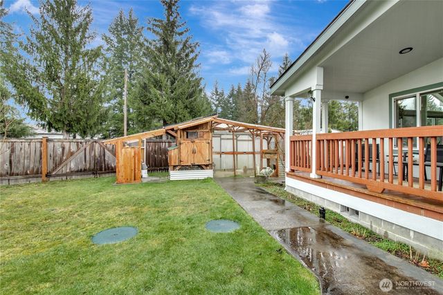 635 Mountain Loop Hwy, Darrington, WA 98241
