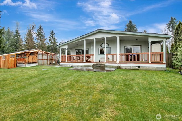 635 Mountain Loop Hwy, Darrington, WA 98241