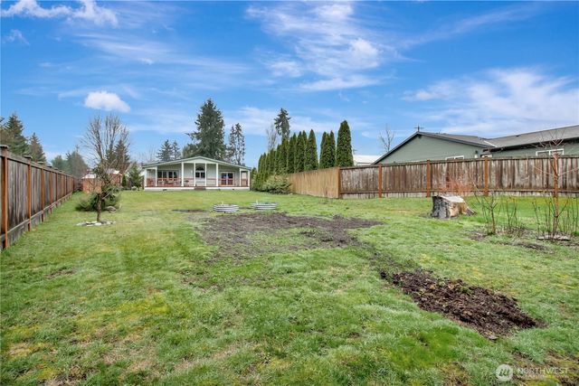 635 Mountain Loop Hwy, Darrington, WA 98241