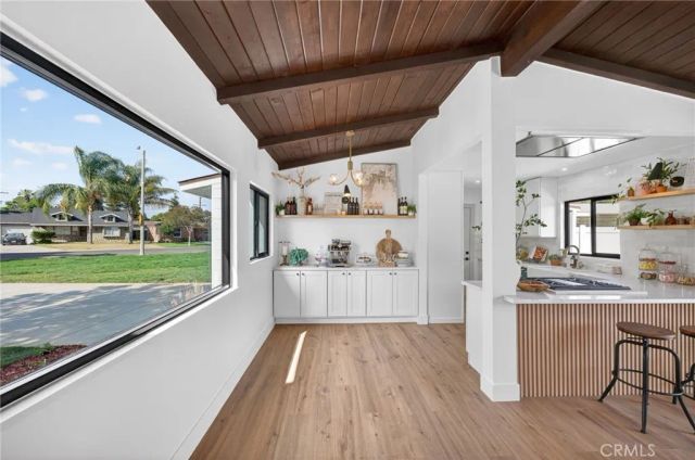 4806 Beverly Court, Riverside, CA 92506