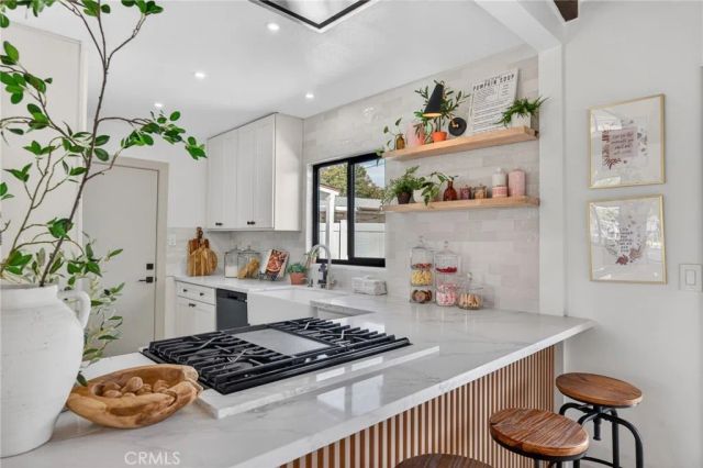 4806 Beverly Court, Riverside, CA 92506
