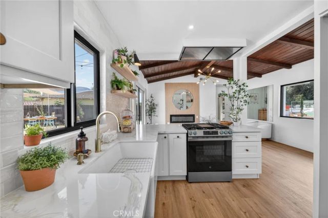 4806 Beverly Court, Riverside, CA 92506