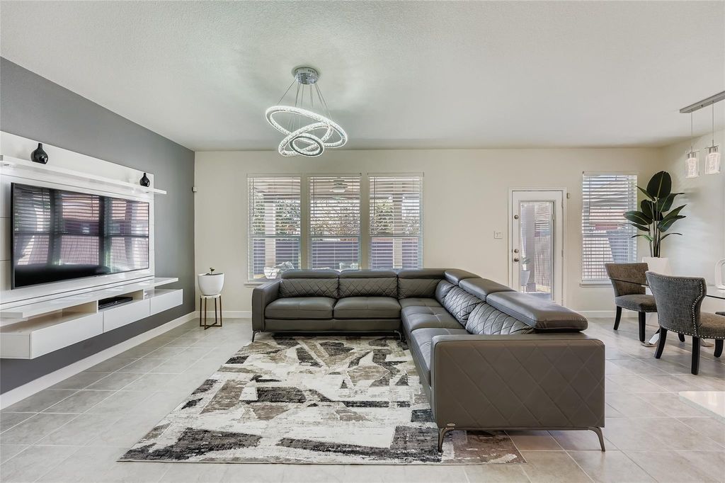 12317 Franklin D Roosevelt ST, Manor, TX 78653
