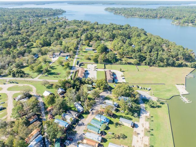 13165 Snow Lane Lane 6, Willis, TX 77318