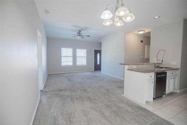 13165 Snow Lane Lane 6, Willis, TX 77318