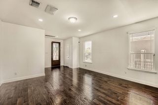 194 Danish DR 40, Hutto, TX 78634