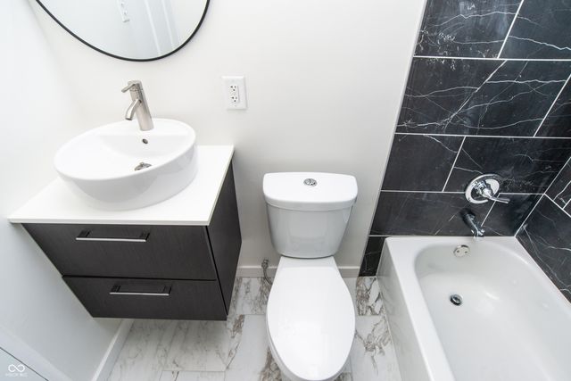 6231 E 25th Street, Indianapolis, IN 46219