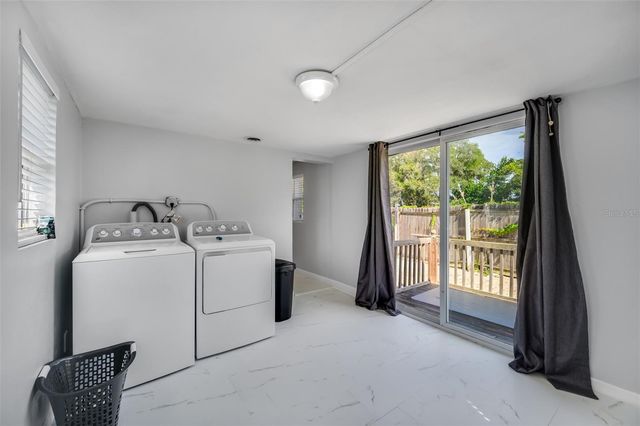 1601 PALM WAY, Largo, FL 33771