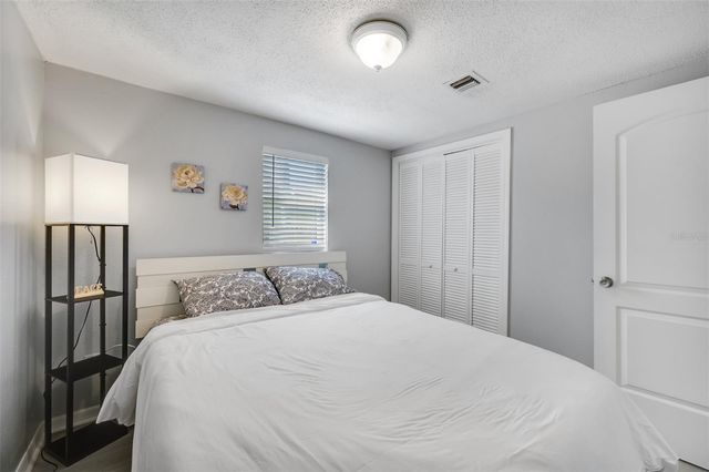 1601 PALM WAY, Largo, FL 33771