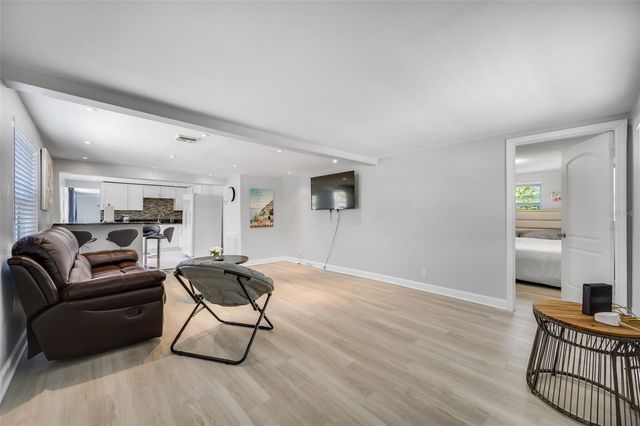 1601 PALM WAY, Largo, FL 33771