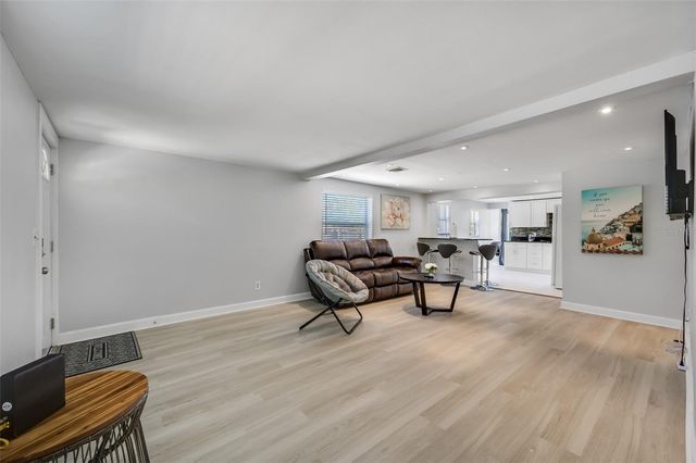 1601 PALM WAY, Largo, FL 33771