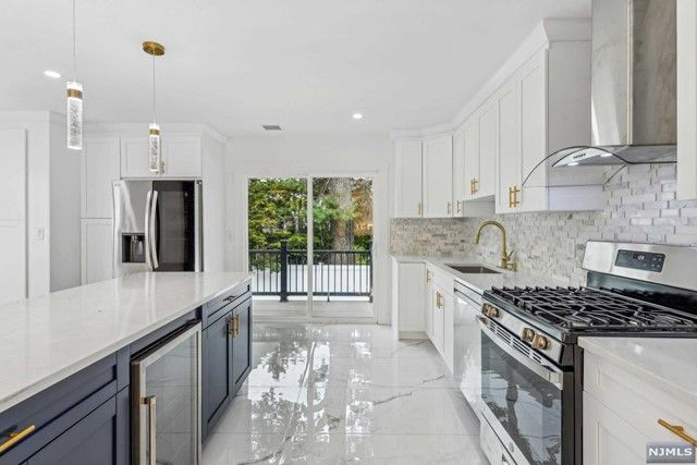 494 River Road, Bogota, NJ 07603