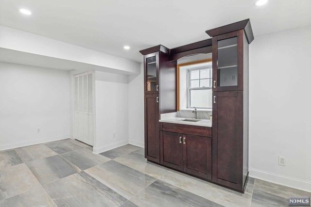 494 River Road, Bogota, NJ 07603