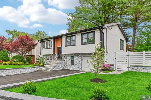 494 River Road, Bogota, NJ 07603