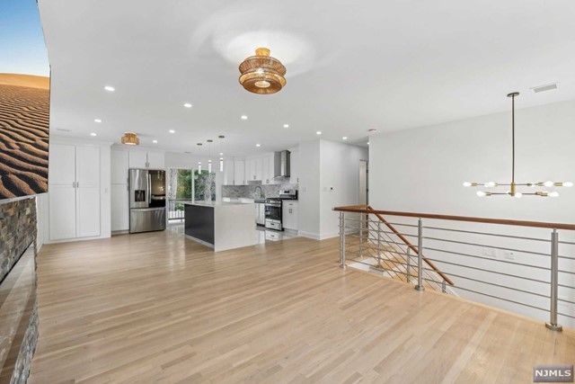 494 River Road, Bogota, NJ 07603