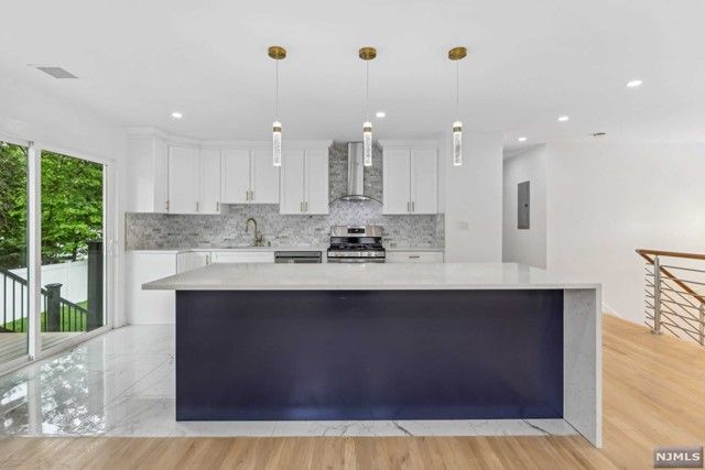 494 River Road, Bogota, NJ 07603
