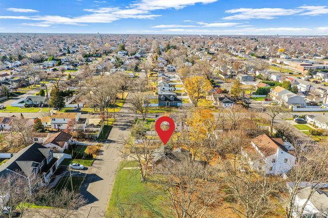 1316 6th Street, West Babylon, NY 11704