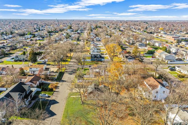 1316 6th Street, West Babylon, NY 11704