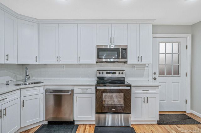 1316 6th Street, West Babylon, NY 11704