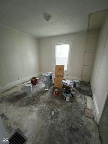 406 N Denny, Indianapolis, IN 46201