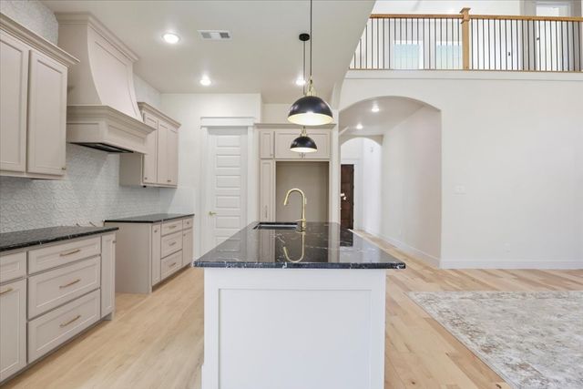 3465 Cardinal Ridge, Forest Hill, TX 76119