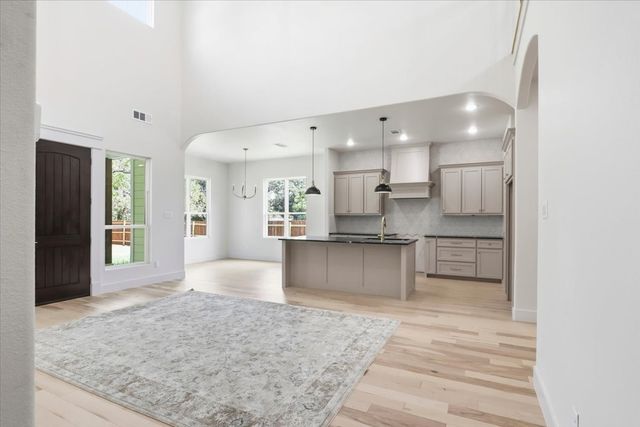 3465 Cardinal Ridge, Forest Hill, TX 76119