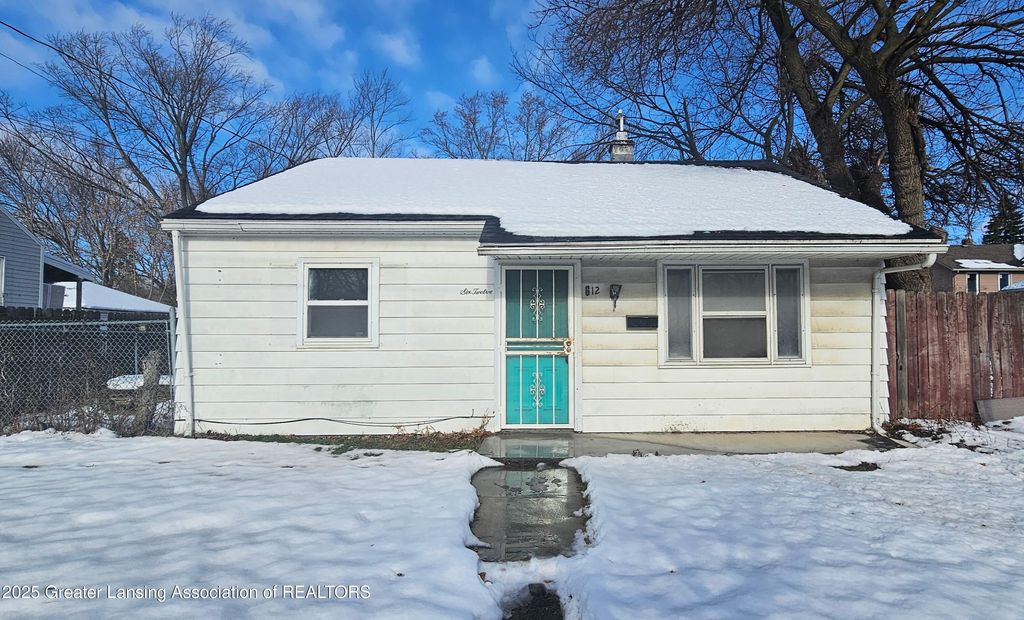 612 W Mount Hope Avenue, Lansing, MI 48910