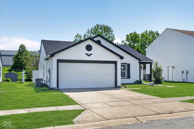 2145 Shadowbrook Drive, Plainfield, IN 46168