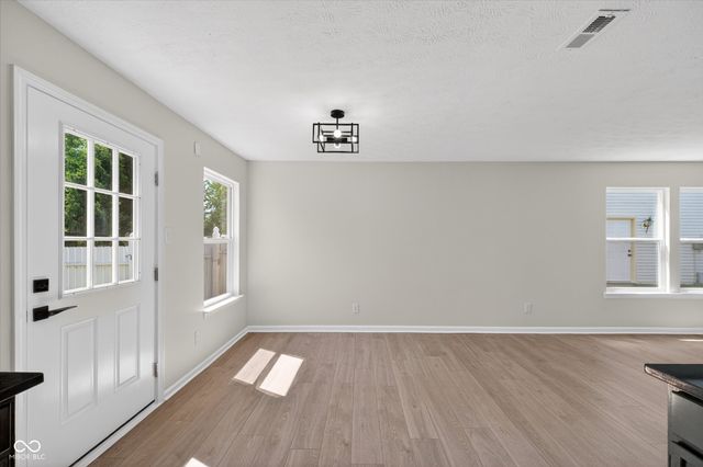 2145 Shadowbrook Drive, Plainfield, IN 46168