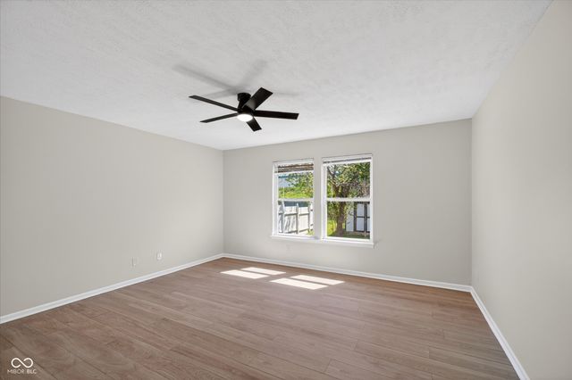 2145 Shadowbrook Drive, Plainfield, IN 46168