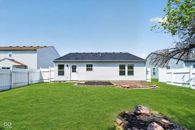 2145 Shadowbrook Drive, Plainfield, IN 46168