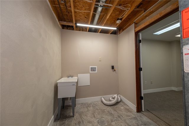 296 Lynn Ann, Plum Boro, PA 15068